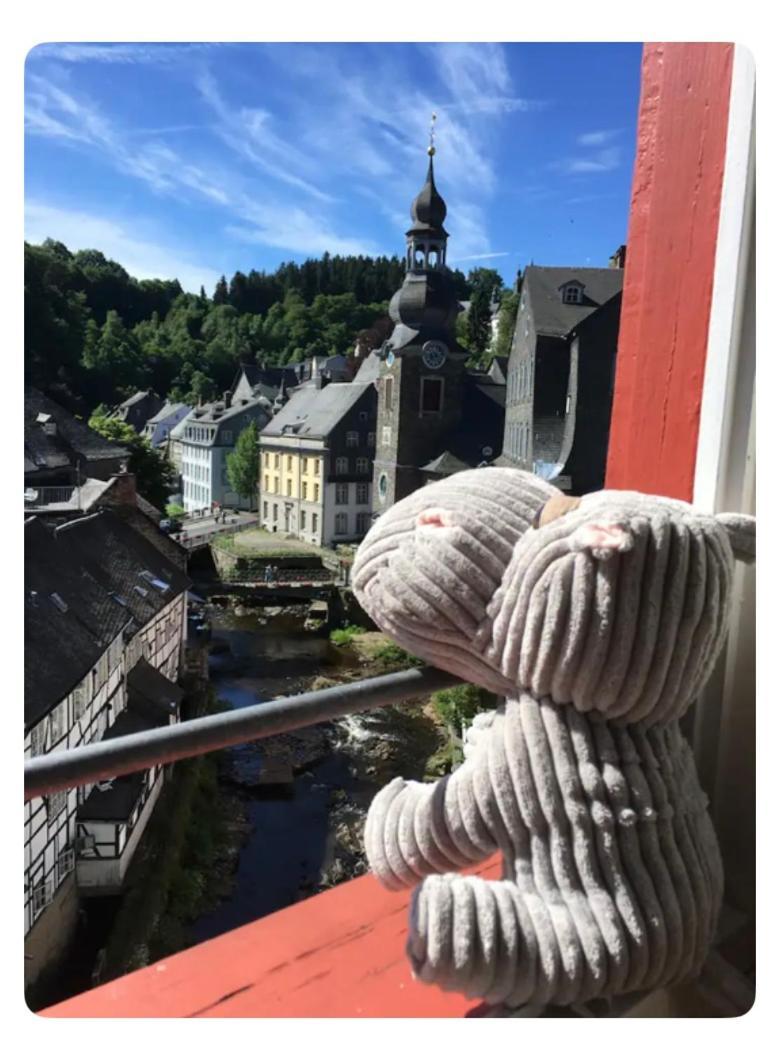 Ferienwohnung Hueftgold Schlafen & Wohnen Monschau Exterior foto