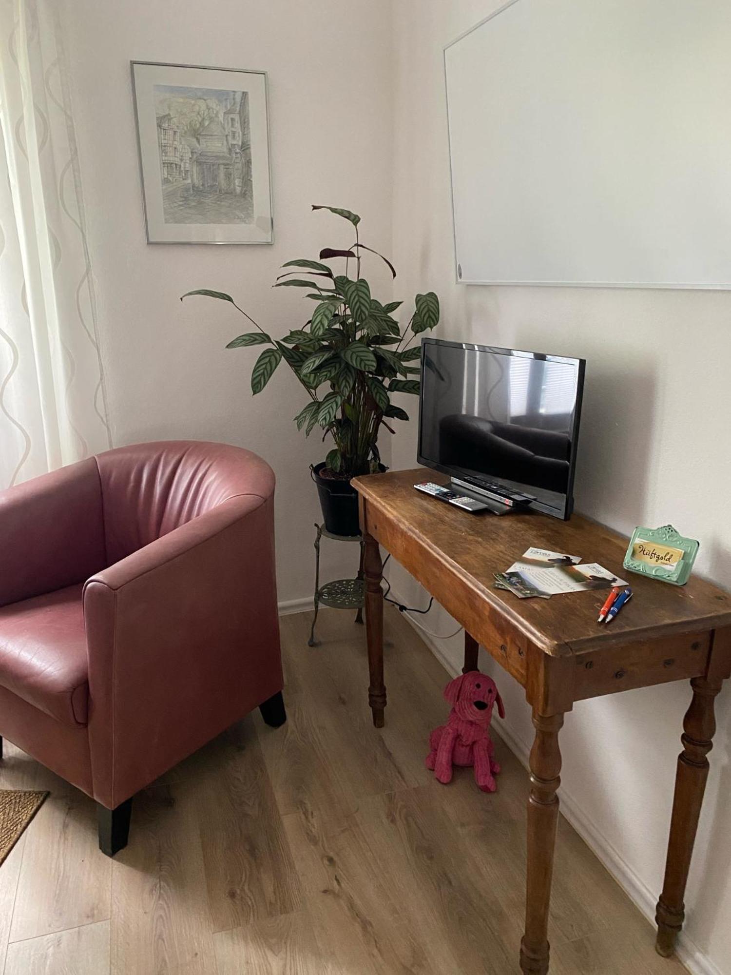 Ferienwohnung Hueftgold Schlafen & Wohnen Monschau Exterior foto