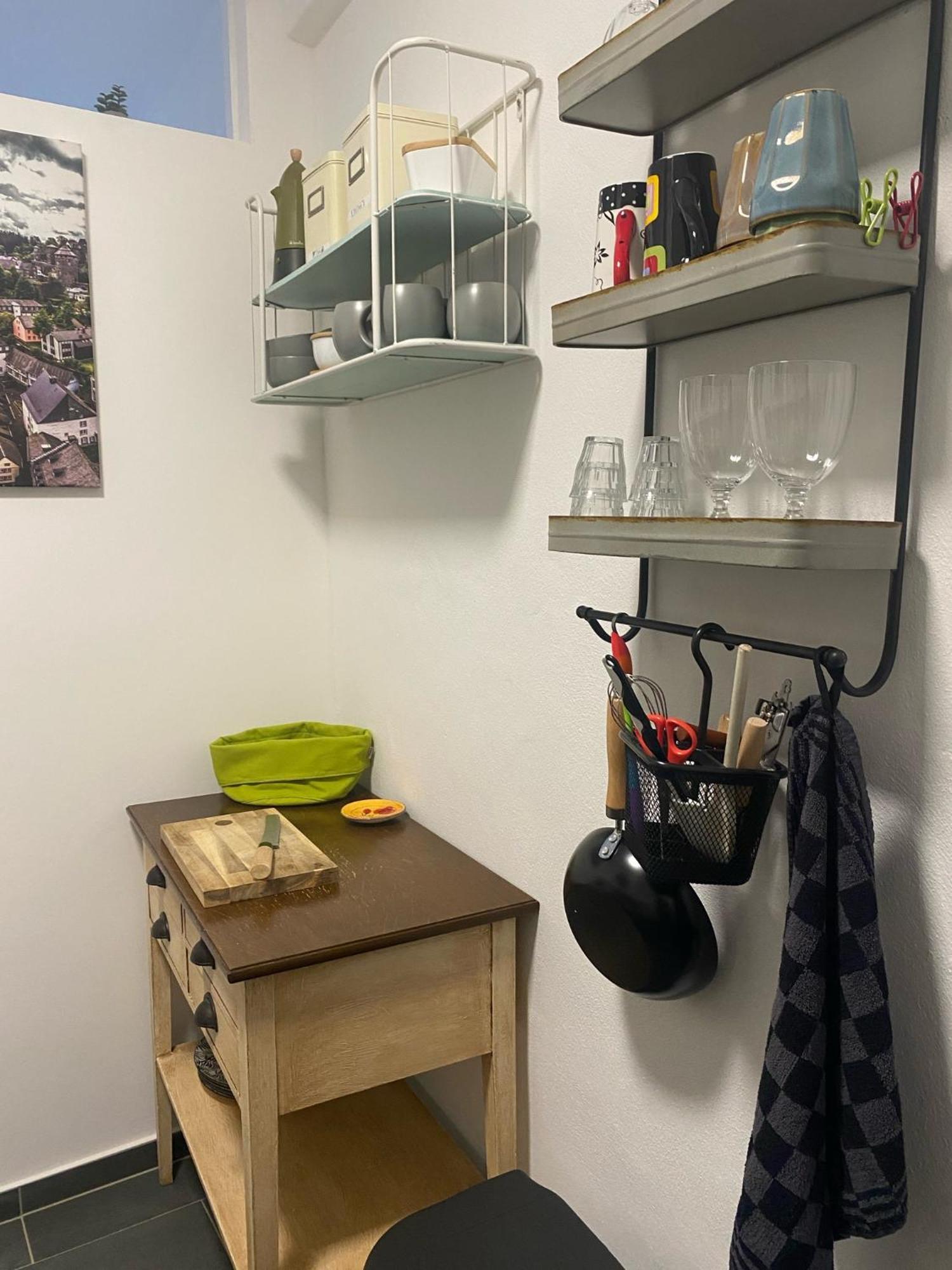 Ferienwohnung Hueftgold Schlafen & Wohnen Monschau Exterior foto